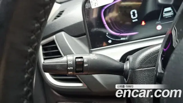 Kia Seltos 2023 — ფოტო 6/30