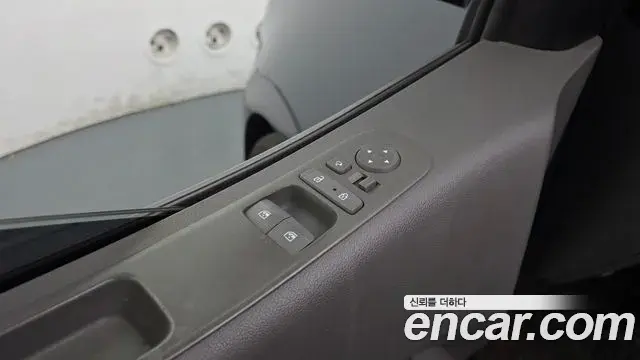 Hyundai Staria 2021 — Şəkil 11/35