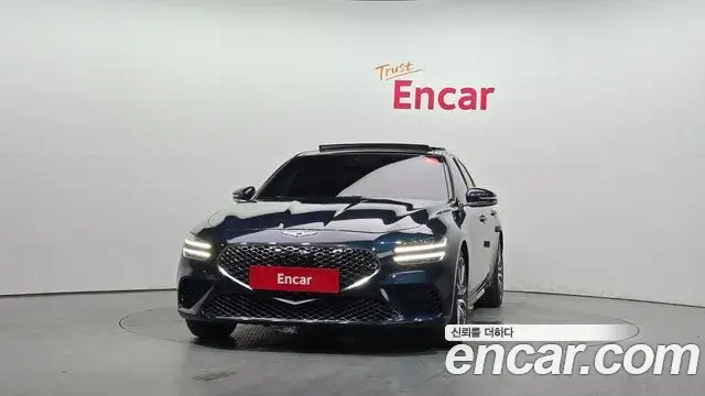 Genesis G70 2020 — ფოტო 28/35