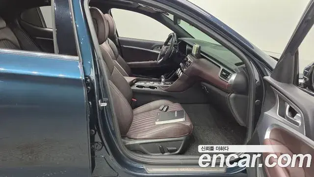 Genesis G70 2020 — ფოტო 32/35
