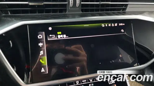 Audi A6 2021 — ფოტო 11/37