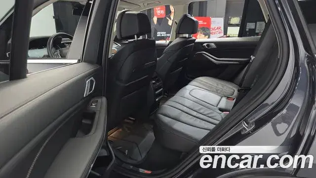 BMW X5 2020 — Photo 11/31
