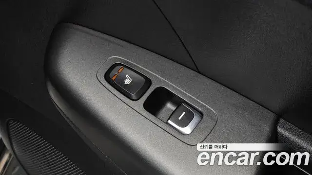 Kia Sportage The Bold 2018 — ფოტო 19/31