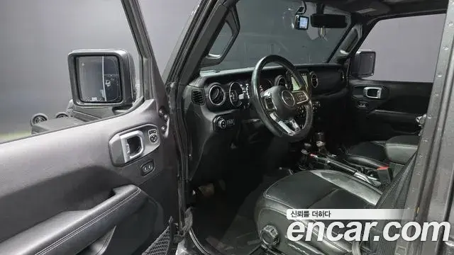 Jeep Wrangler 2020 — Photo 2/30
