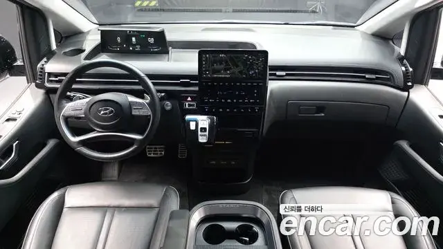 Hyundai Staria 2022 — Фото 7/20
