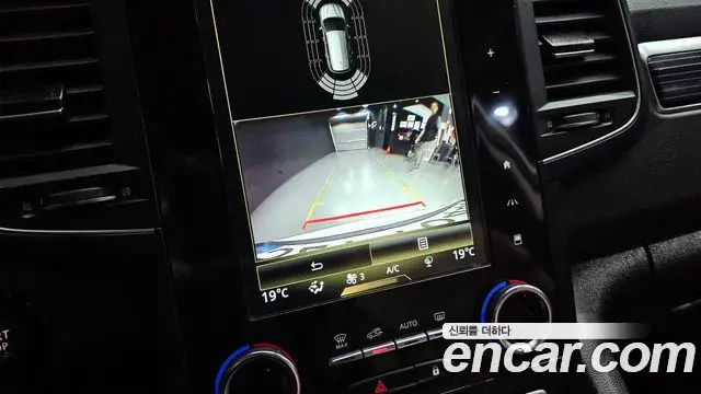 Renault Samsung QM6 2021 — ფოტო 3/30