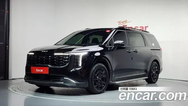Kia Carnival 2024 — ფოტო 24/39