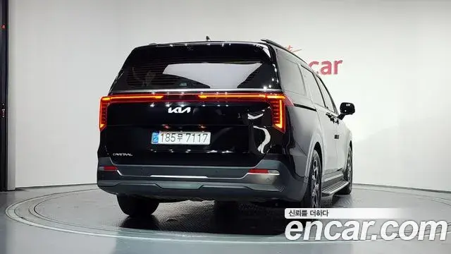 Kia Carnival 2024 — ფოტო 10/39