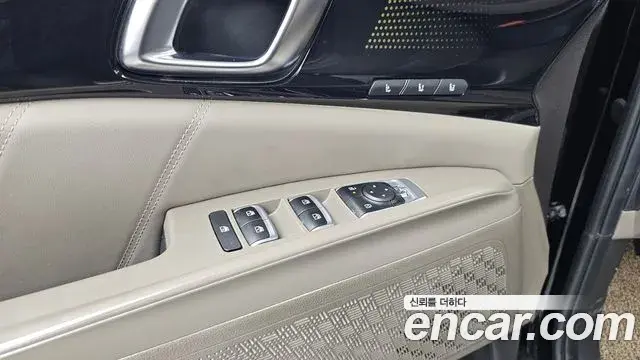 Kia Carnival 2024 — ფოტო 26/39