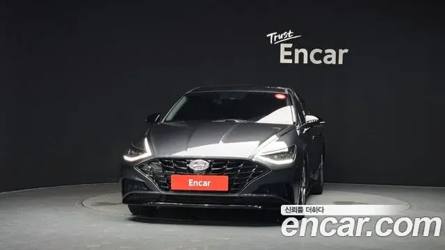 Hyundai Sonata Hybrid 2022 — Şəkil 9/30
