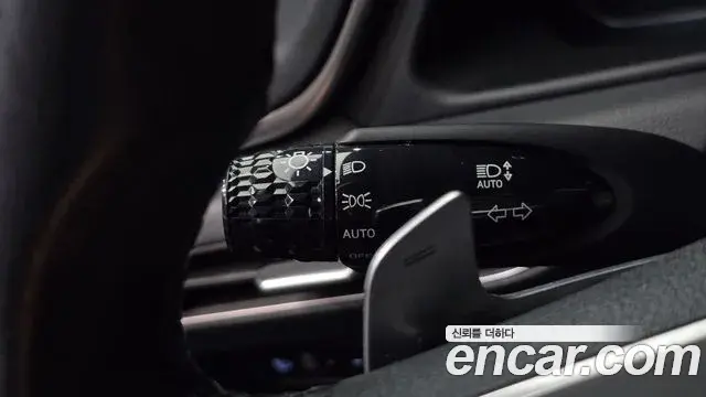 Hyundai Sonata Hybrid 2022 — Şəkil 15/30