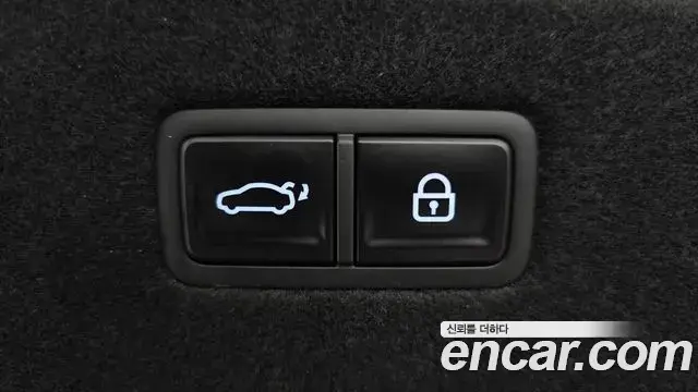 Genesis G90 2025 — Photo 6/20