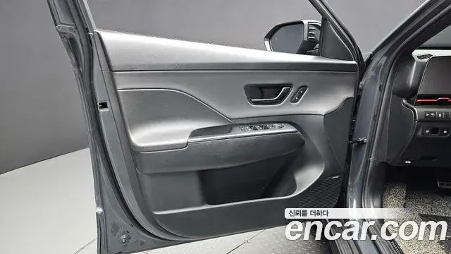 Hyundai Kona Hybrid 2023 — Şəkil 23/32