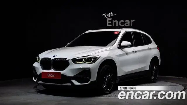 BMW X1 2020 — Photo 1/20
