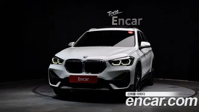 BMW X1 2020 — Photo 3/20