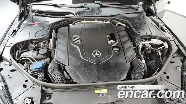 Mercedes-Benz S-Class 2018 — Şəkil 12/20
