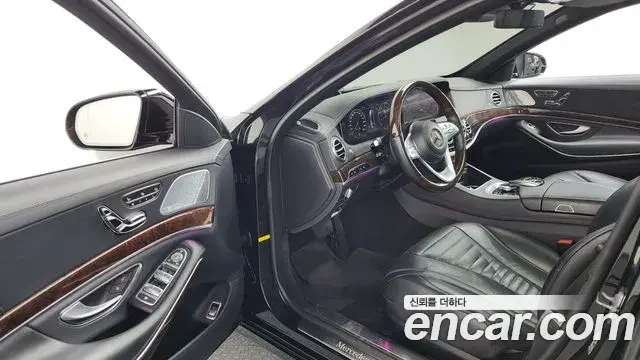 Mercedes-Benz S-Class 2018 — Şəkil 18/20