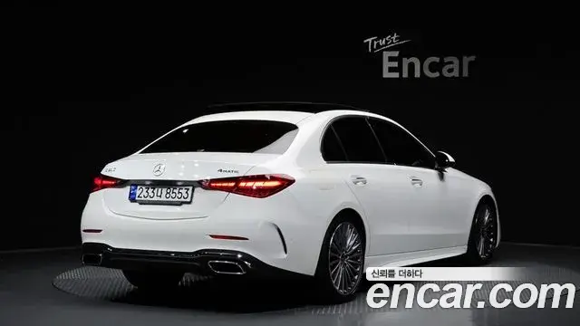 Mercedes-Benz C-Class 2022 — Фото 1/20