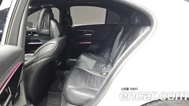 Mercedes-Benz C-Class 2022 — Şəkil 12/31