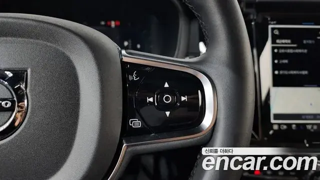 Volvo V60 Cross Country 2024 — ფოტო 12/20