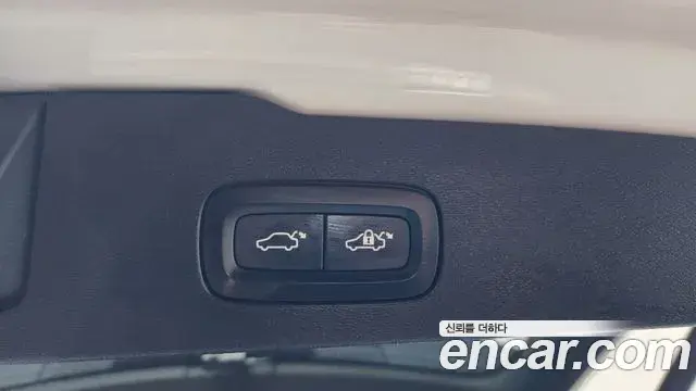Volvo V60 Cross Country 2024 — ფოტო 10/20