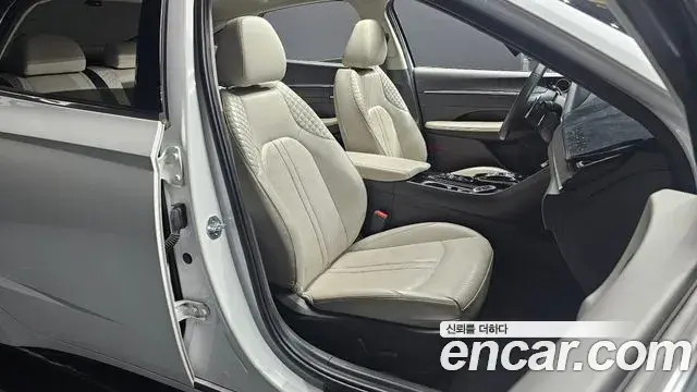 Hyundai Sonata 2020 — Фото 12/20