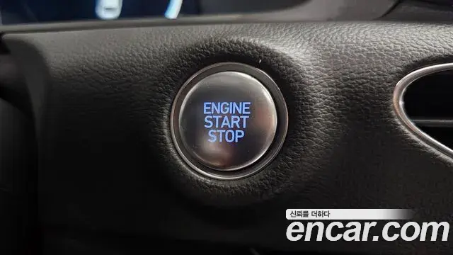 Hyundai Sonata Hybrid 2020 — Photo 29/32