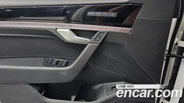 Volkswagen Touareg 2023 — Şəkil 3/30
