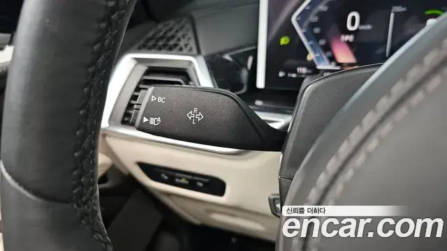 BMW X5 2025 — ფოტო 20/37
