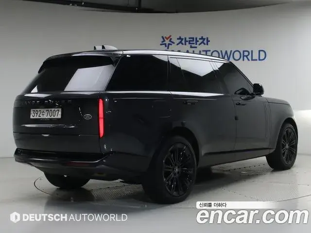 Land Rover Range Rover 2023 — Photo 11/19