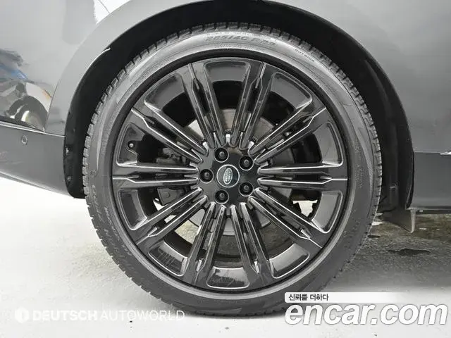 Land Rover Range Rover 2023 — Photo 2/19