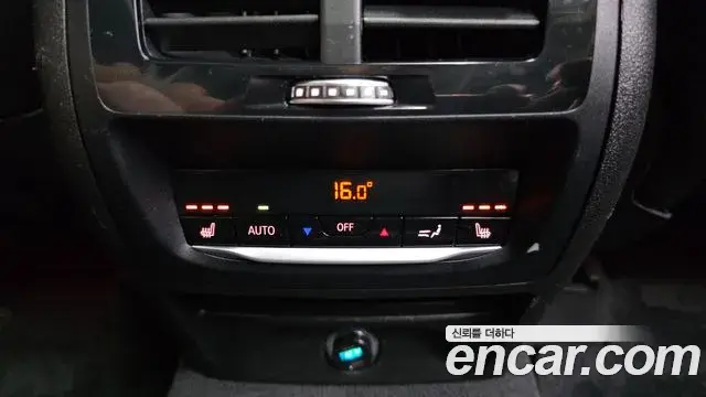 BMW X3 2019 — ფოტო 14/20