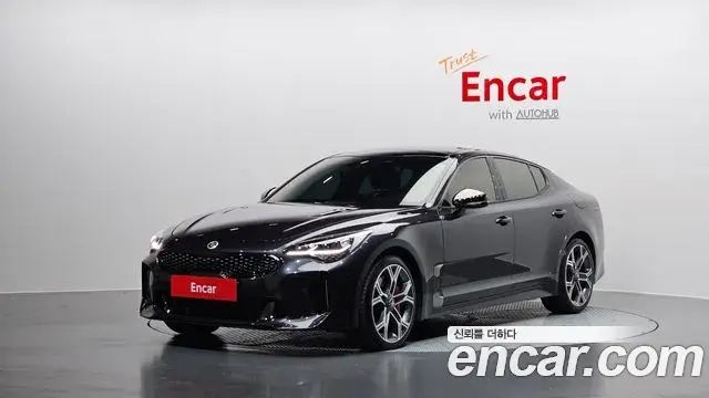 Kia Stinger 2018 — Фото 10/20