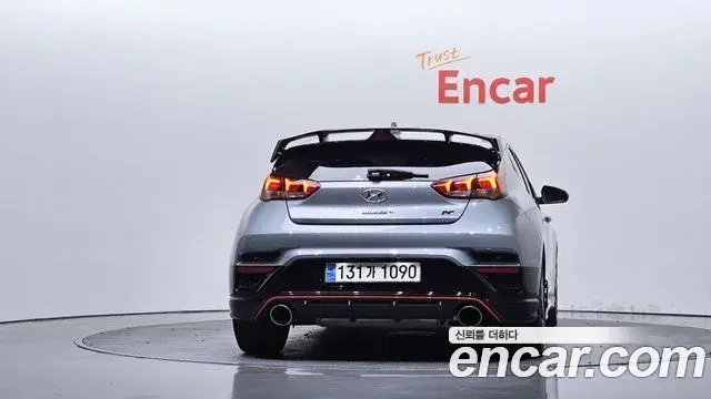 Hyundai Veloster 2019 — Фото 4/20
