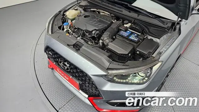 Hyundai Veloster 2019 — Фото 6/20