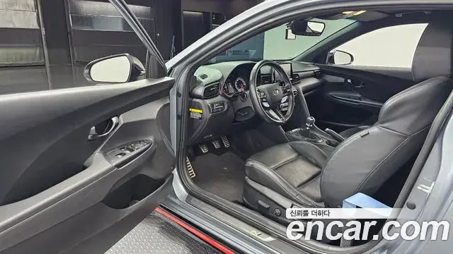 Hyundai Veloster 2019 — Фото 10/20
