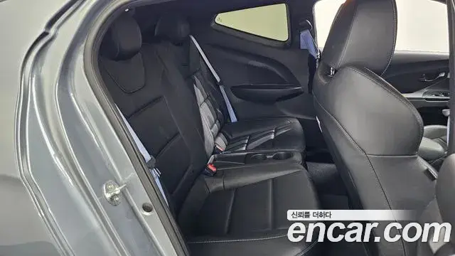 Hyundai Veloster 2019 — Фото 12/20