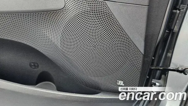 Hyundai Veloster 2019 — Şəkil 20/30