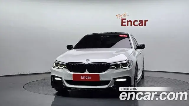 BMW 5 Series 2018 — Фото 3/20