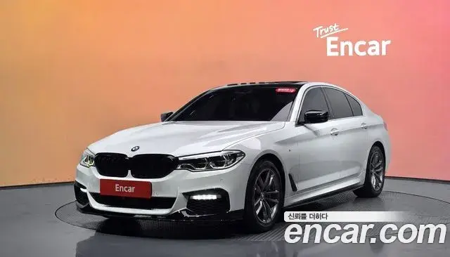 BMW 5 Series 2018 — Фото 1/20