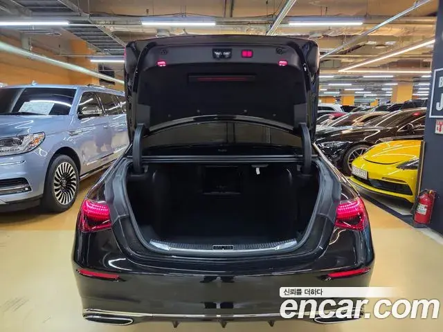 Mercedes-Benz S-Class 2022 — Фото 11/20