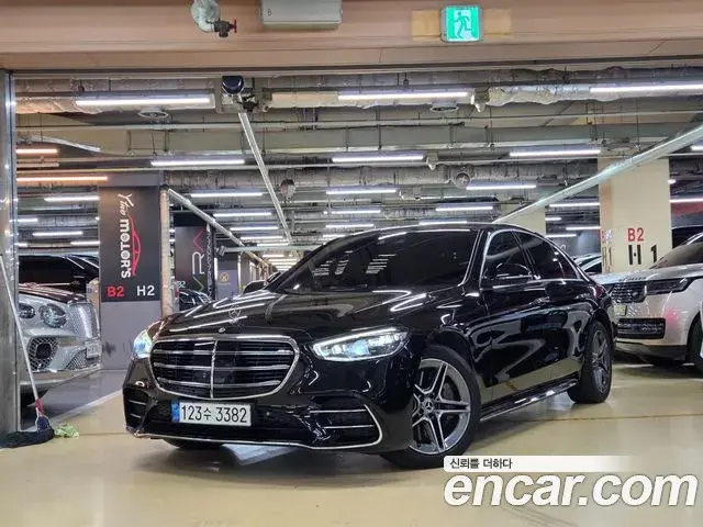 Mercedes-Benz S-Class 2022 — Фото 19/20