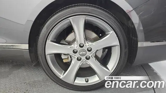 Genesis G80 2020 — Şəkil 28/35