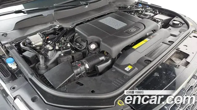 Land Rover Range Rover 2020 — Şəkil 34/40
