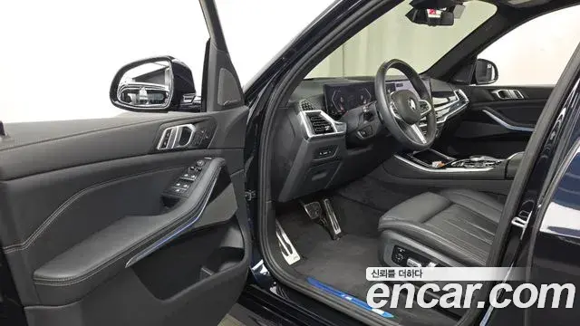 BMW X5 2023 — Фото 10/20
