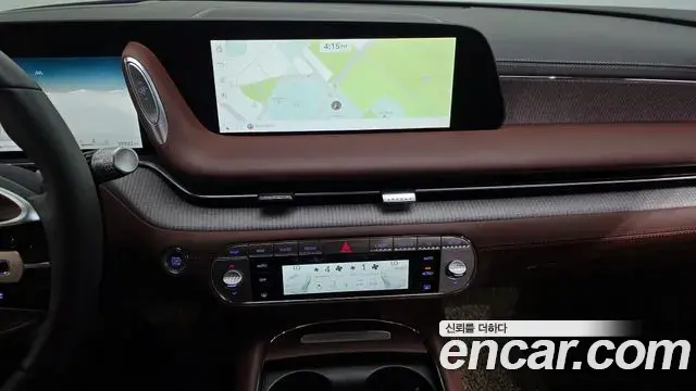 Genesis G90 2023 — ფოტო 39/41