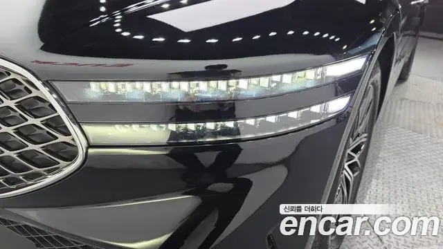 Genesis G90 2023 — ფოტო 17/41