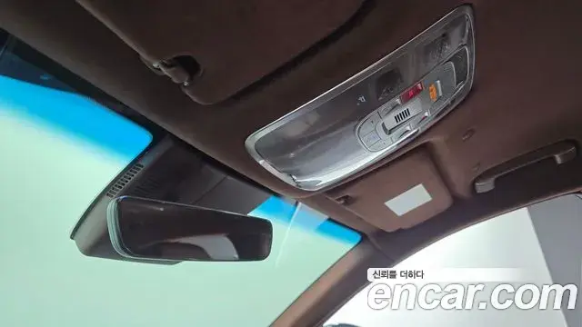 Genesis G90 2023 — ფოტო 40/41