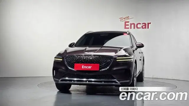Genesis GV70 2021 — ფოტო 15/20