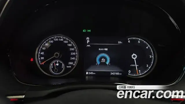 Genesis GV70 2021 — ფოტო 1/20